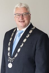 Foto van burgemeester Jan Zwiers